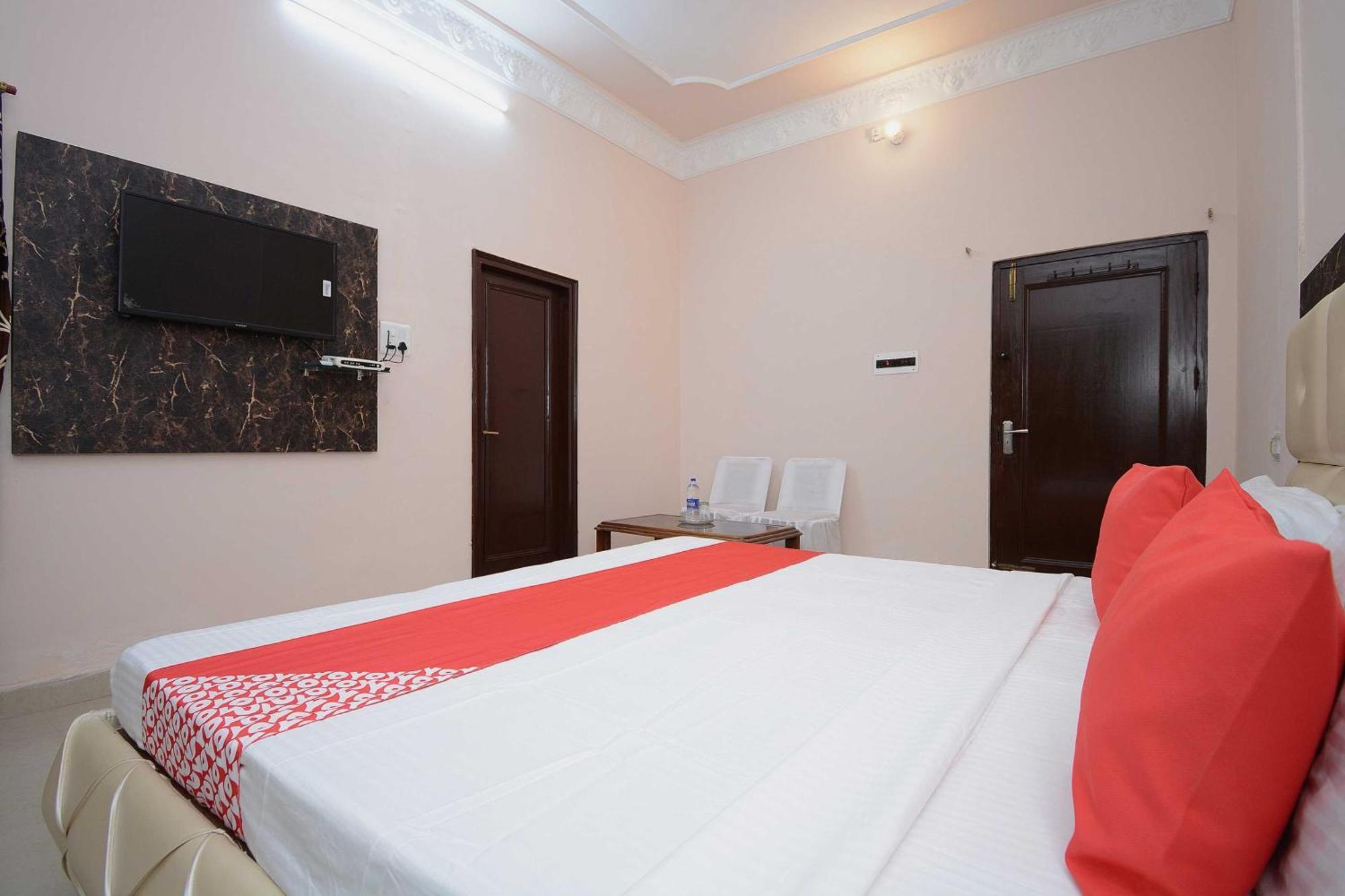 OYO 30358 Hotel Asia Palace Pathānkot Exterior foto