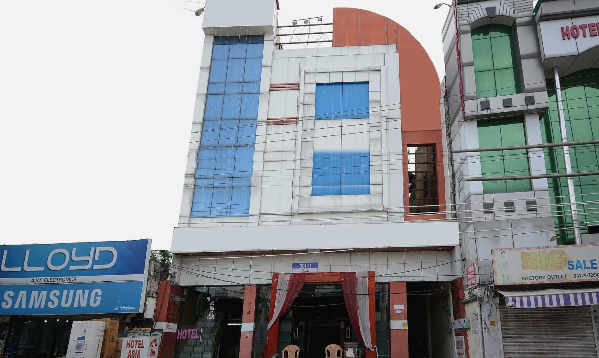 OYO 30358 Hotel Asia Palace Pathānkot Exterior foto